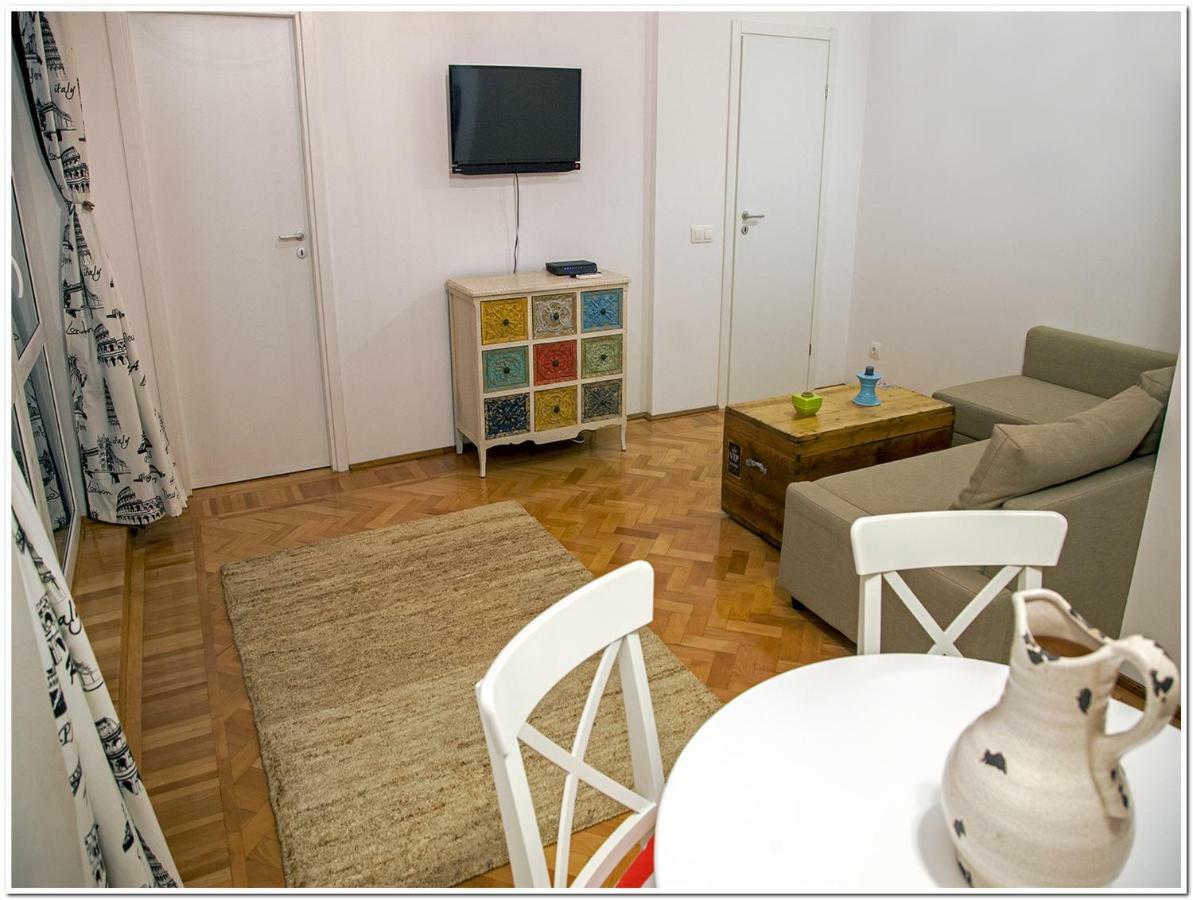 Skyview Old Town Apartment Bucarest Exterior foto